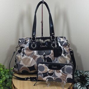 Coach Ashley Signature Carryall with Wallet